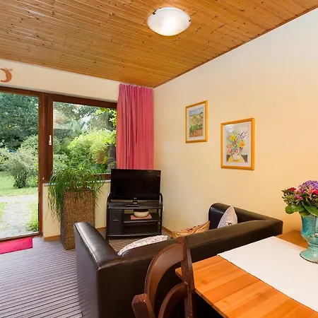 Appartementhaus Witzmann Bad Voeslau Extérieur photo